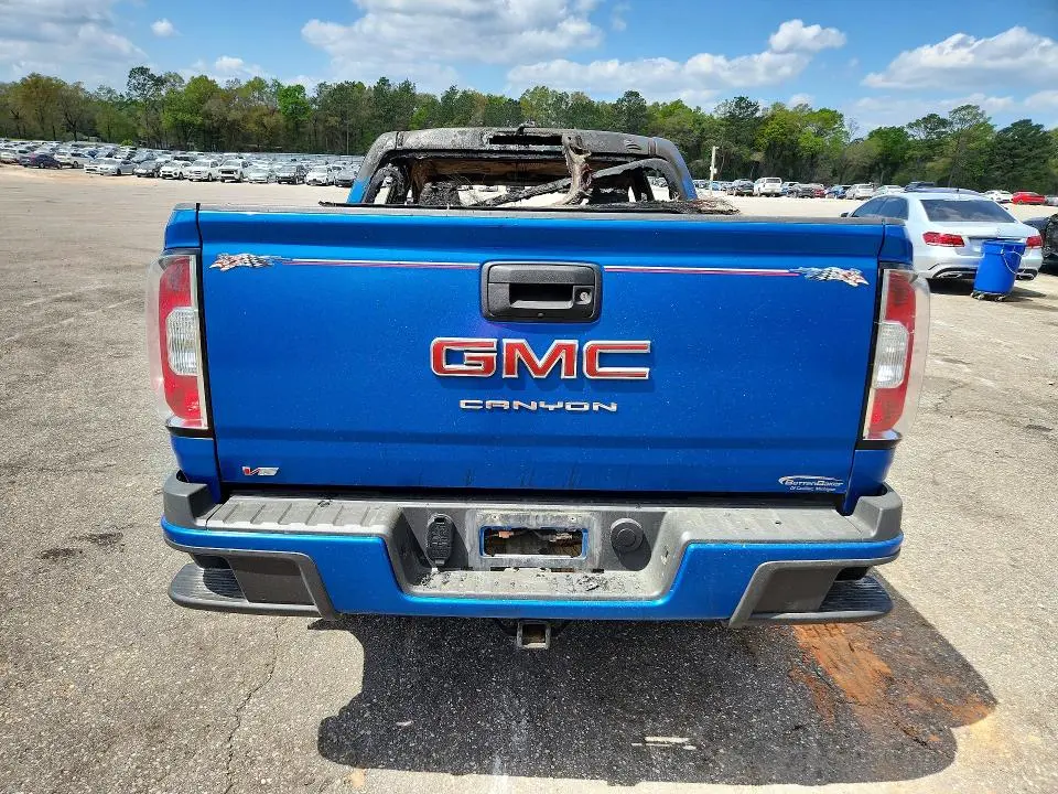 2022 GMC CANYON ELEVATION  