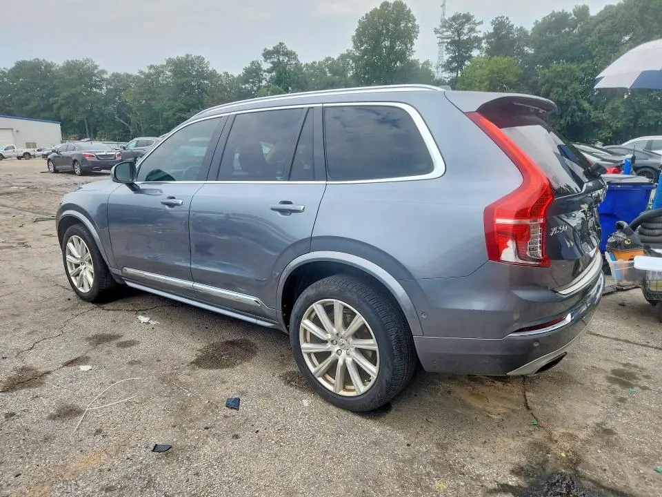 2016 VOLVO XC90 T6  