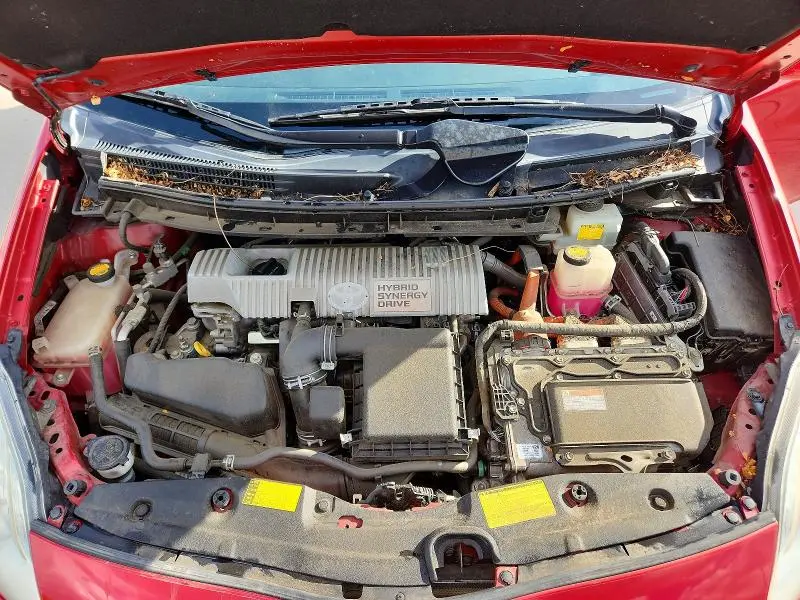 2013 TOYOTA PRIUS TWO  