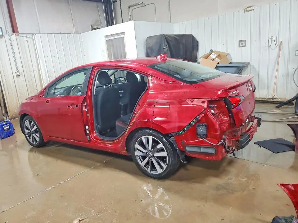 2020 NISSAN VERSA SR  