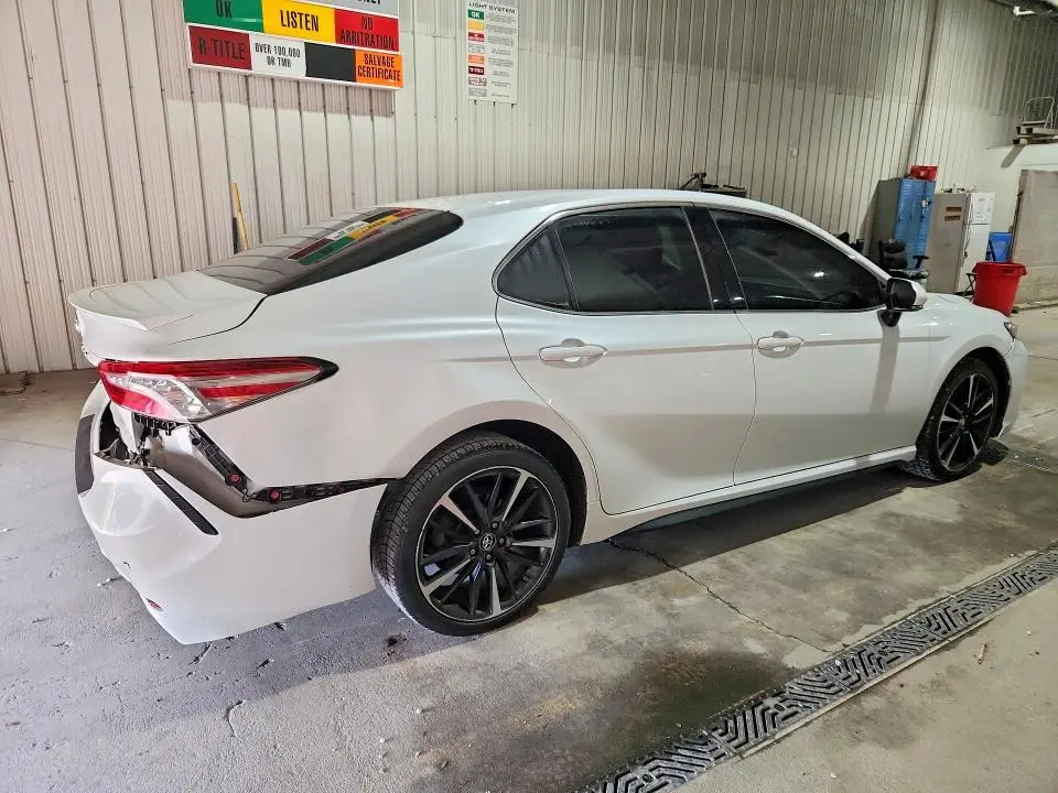 2018 TOYOTA CAMRY XSE  