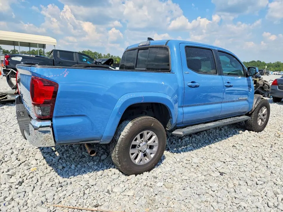 2019 TOYOTA TACOMA SR5  
