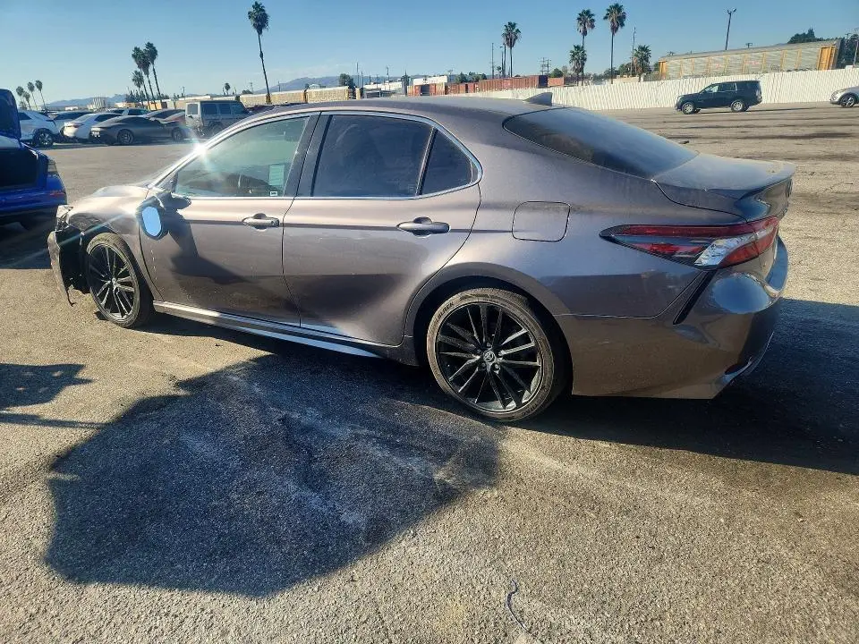 2021 TOYOTA CAMRY XSE  