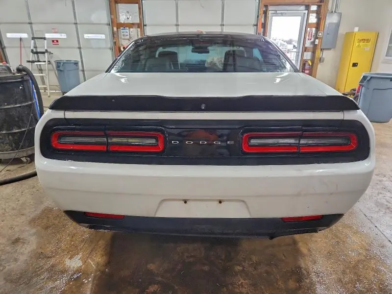 2015 DODGE CHALLENGER SXT PLUS  