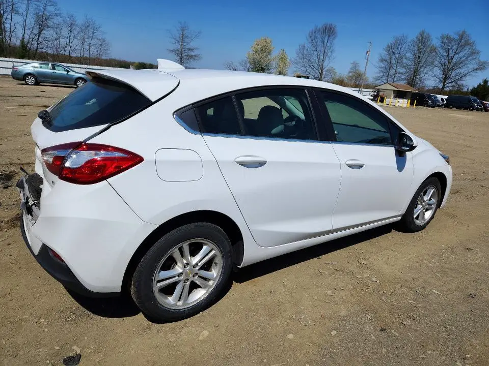 2018 CHEVROLET CRUZE LT  