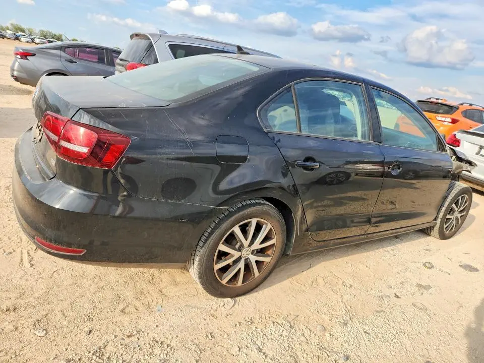 2016 VOLKSWAGEN JETTA SE  