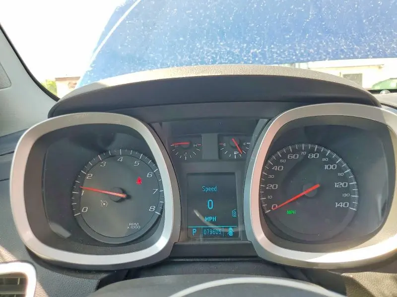 2010 CHEVROLET EQUINOX LT  