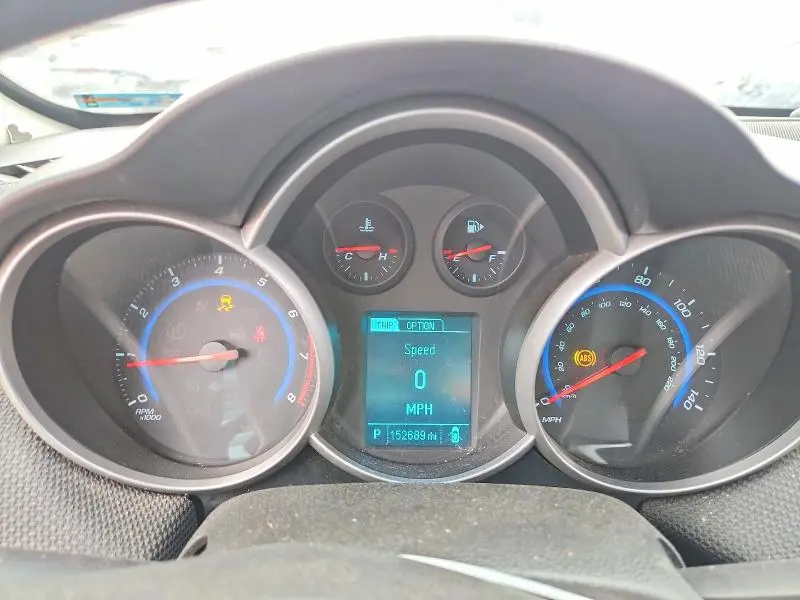 2015 CHEVROLET CRUZE LT  
