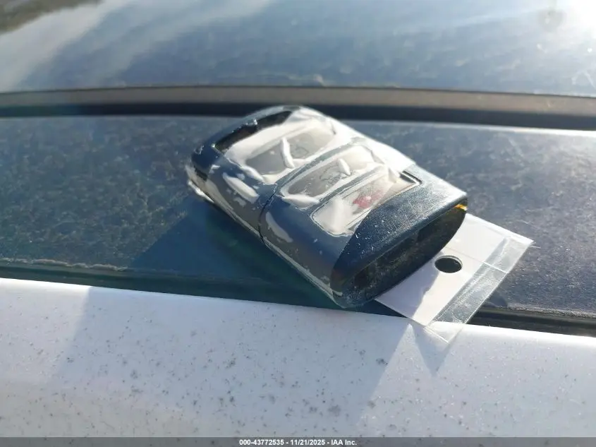 2014 KIA CADENZA PREMIUM