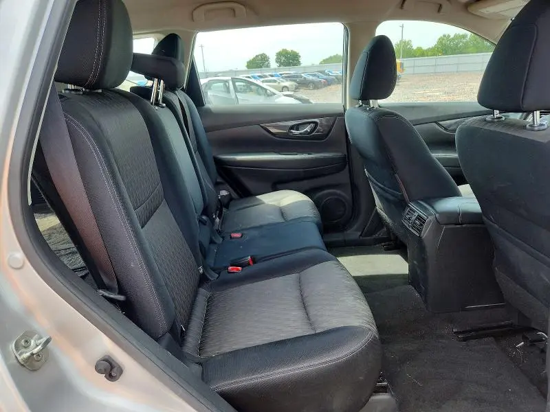 2017 NISSAN ROGUE S  