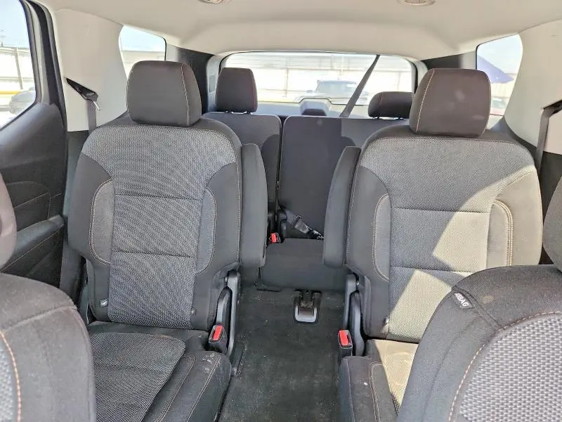 2019 CHEVROLET TRAVERSE LT  
