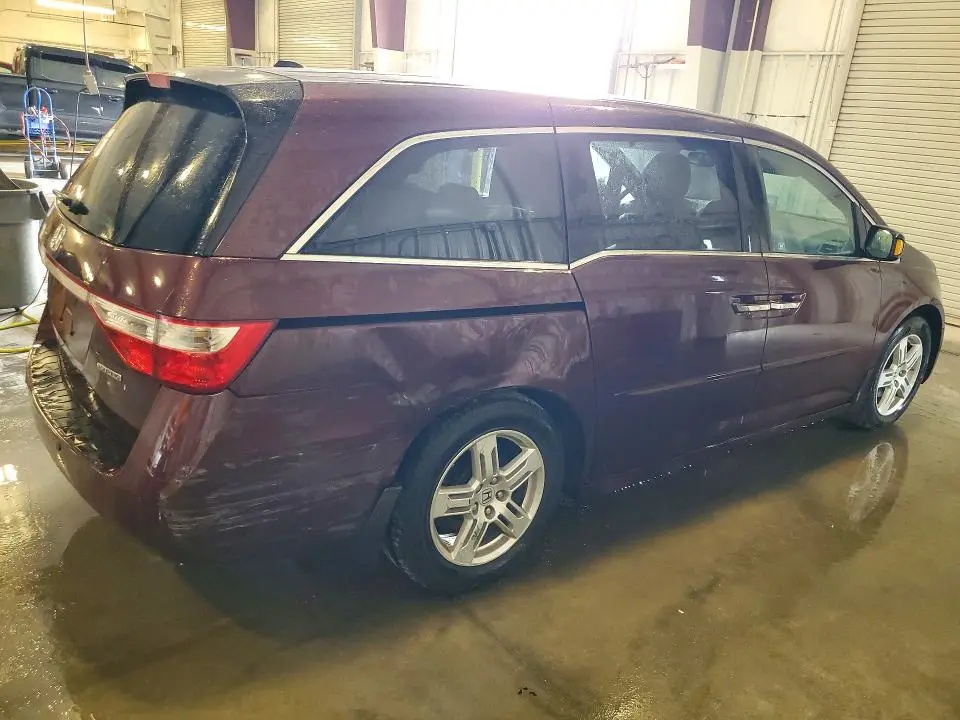 2011 HONDA ODYSSEY TOURING  
