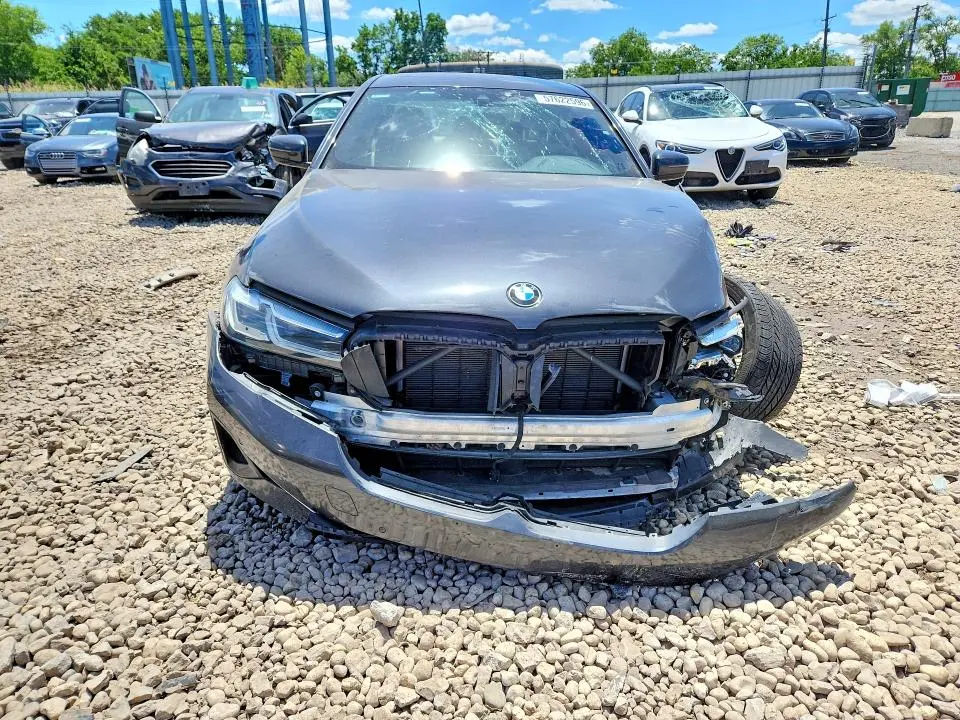 2021 BMW 530 XI  
