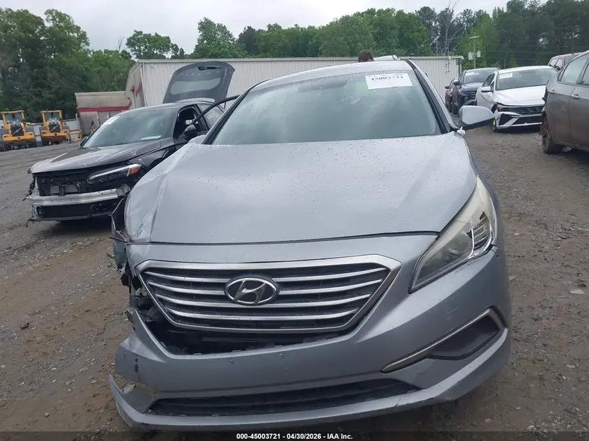 2016 HYUNDAI SONATA SE