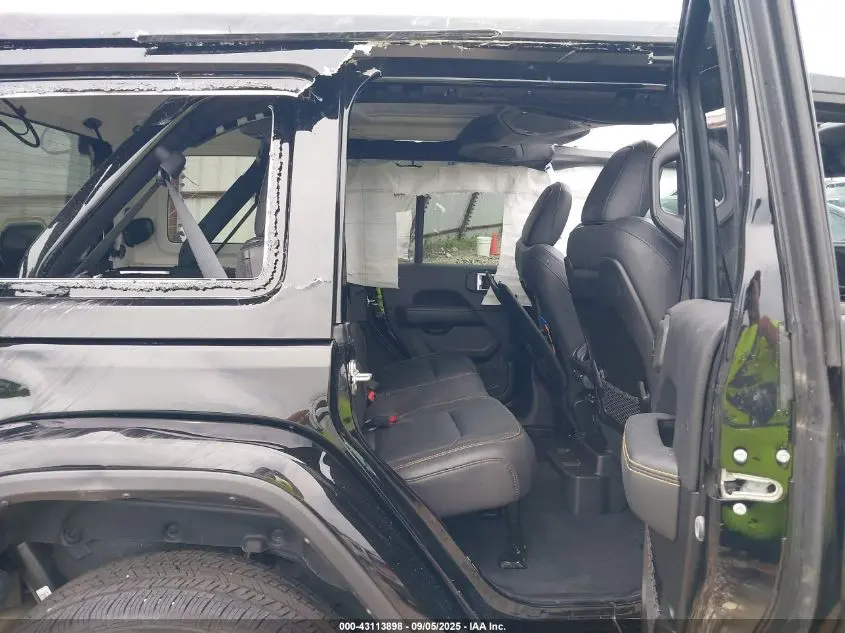 2024 JEEP WRANGLER 4-DOOR SAHARA 4X4