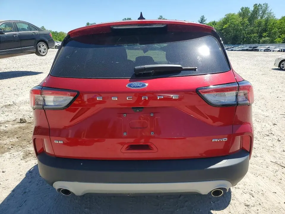 2022 FORD ESCAPE SE  