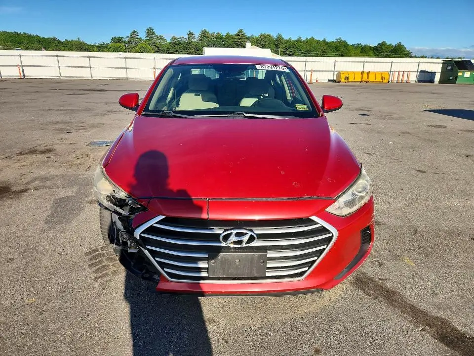 2017 HYUNDAI ELANTRA SE  