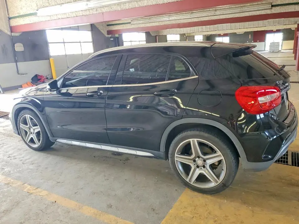 2015 MERCEDES-BENZ GLA 250 4MATIC  