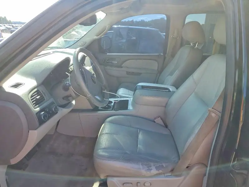 2012 CHEVROLET SUBURBAN K1500 LT  