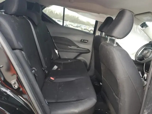 2024 NISSAN KICKS S  