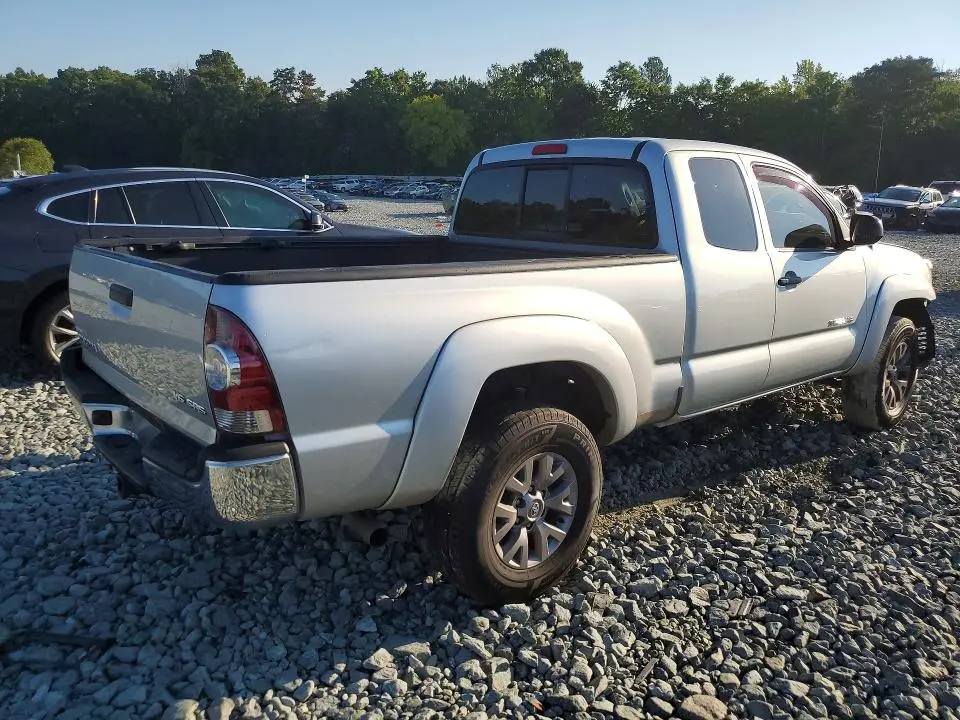 2013 TOYOTA TACOMA V6  
