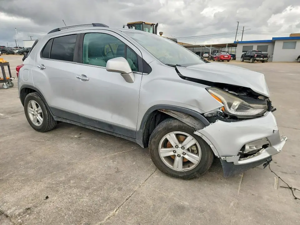 2017 CHEVROLET TRAX 1LT  