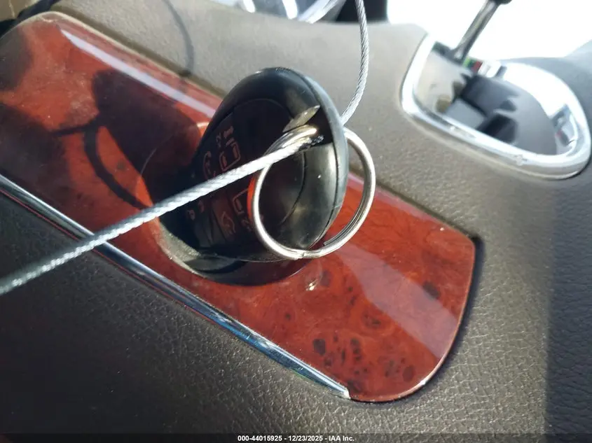 2013 CHRYSLER TOWN & COUNTRY LIMITED