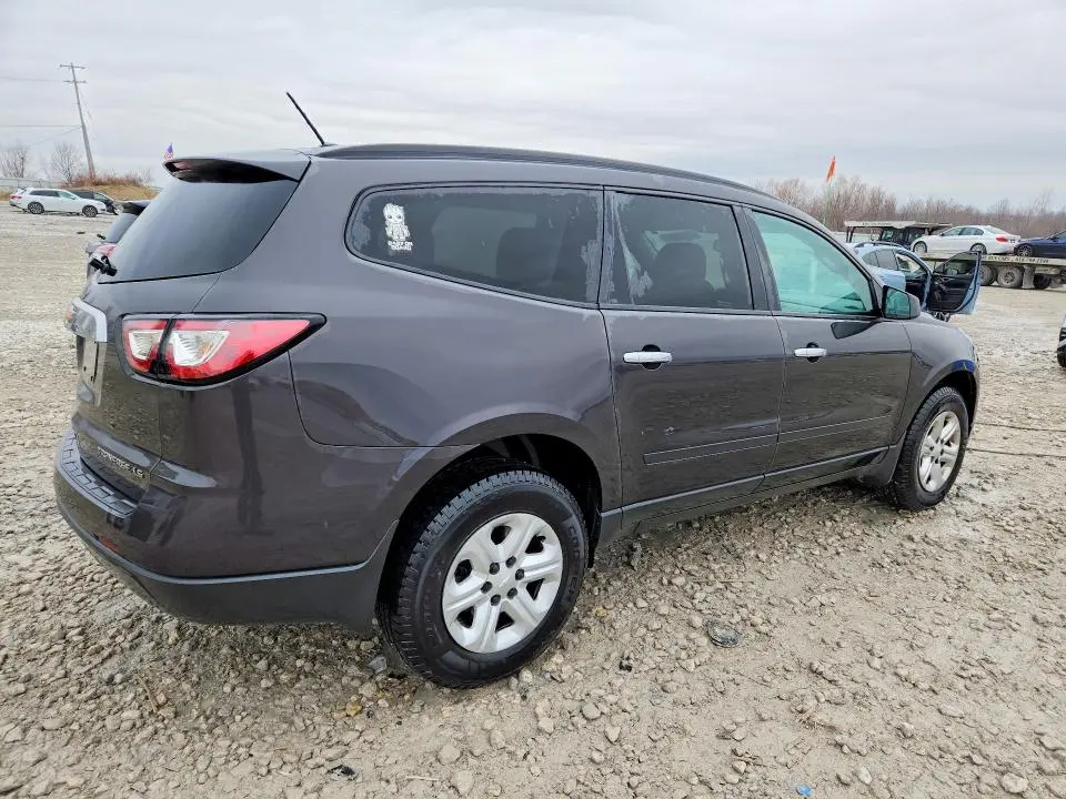2015 CHEVROLET TRAVERSE LS  