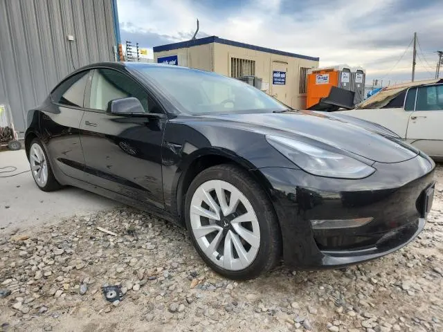 2022 TESLA MODEL 3   