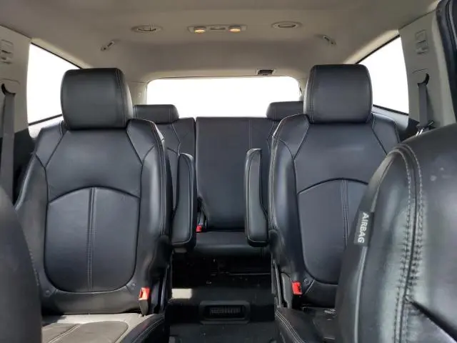 2013 CHEVROLET TRAVERSE LT  