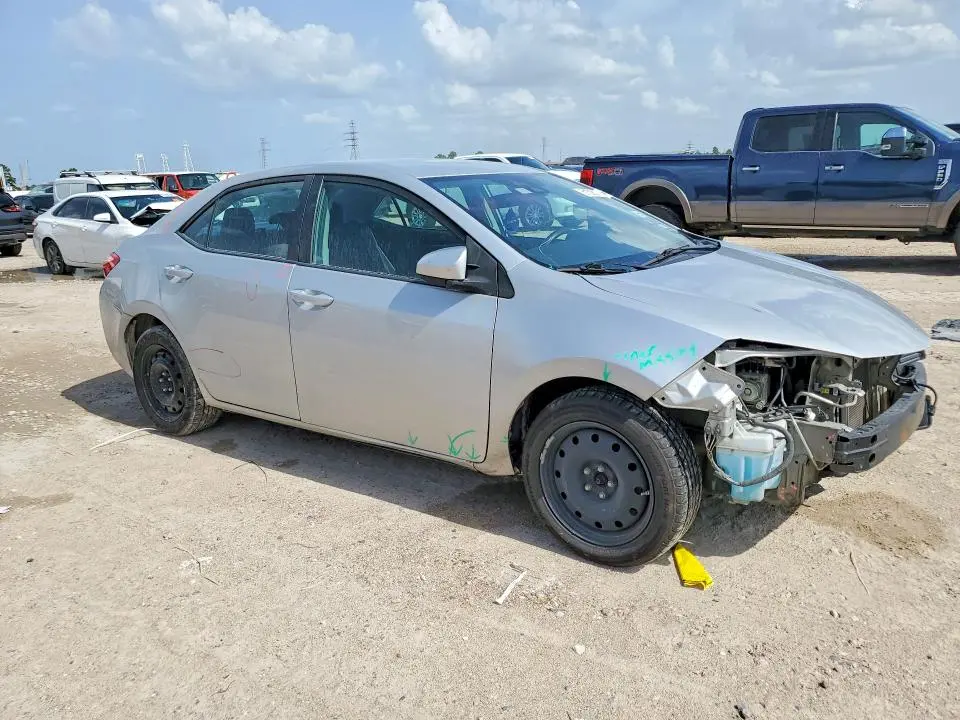 2019 TOYOTA COROLLA LE  