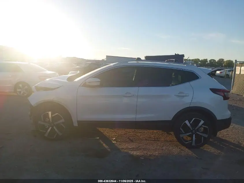 2022 NISSAN ROGUE SPORT SL FWD XTRONIC CVT