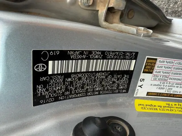 2016 TOYOTA PRIUS   