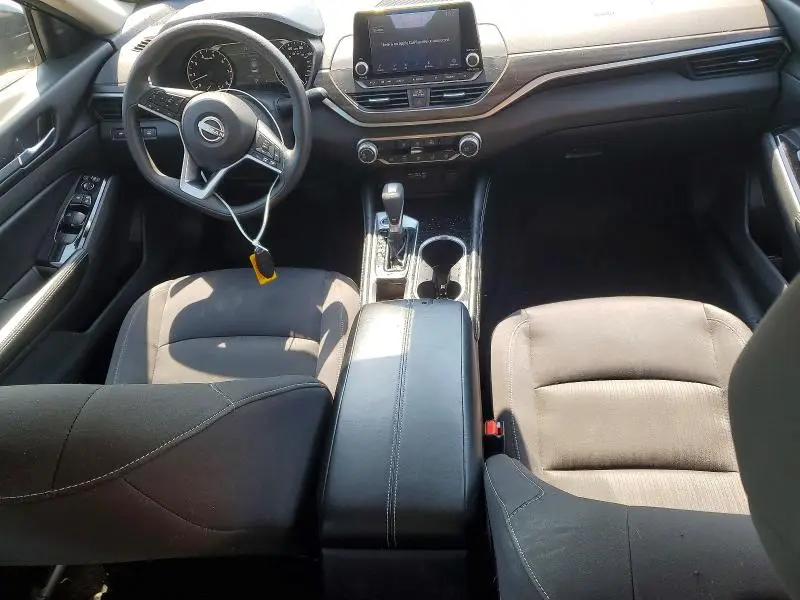 2023 NISSAN ALTIMA SV  