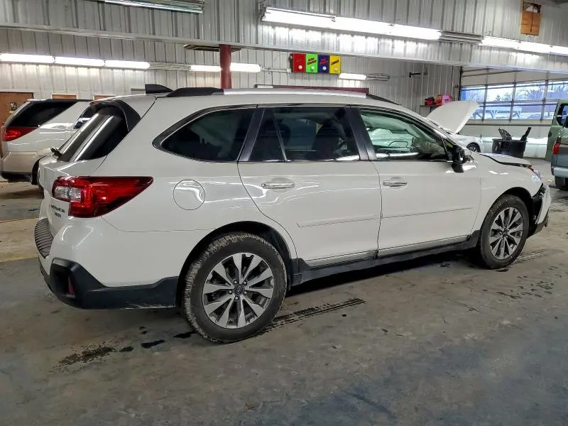 2018 SUBARU OUTBACK TOURING  
