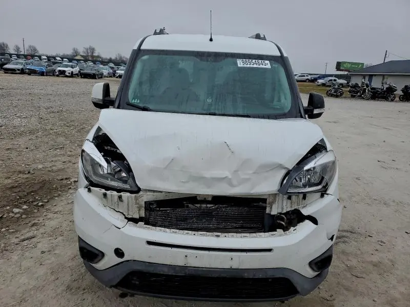 2016 RAM PROMASTER CITY SLT  