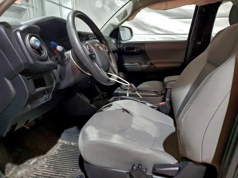 2018 TOYOTA TACOMA SR  