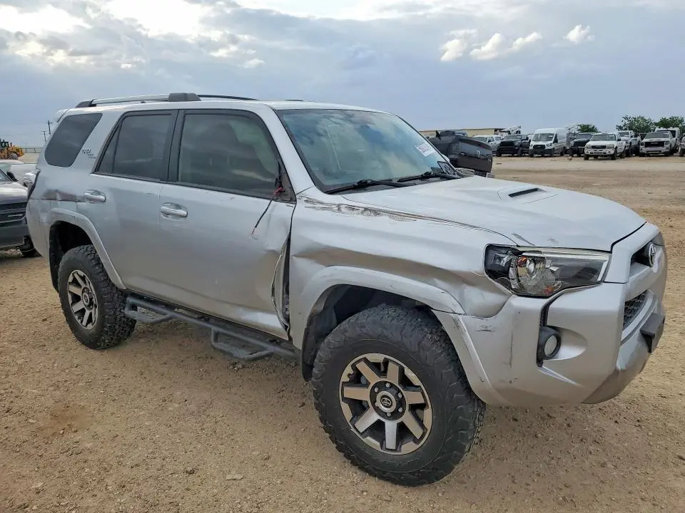 2018 TOYOTA 4RUNNER TRD OFF-ROAD PREMIUM  