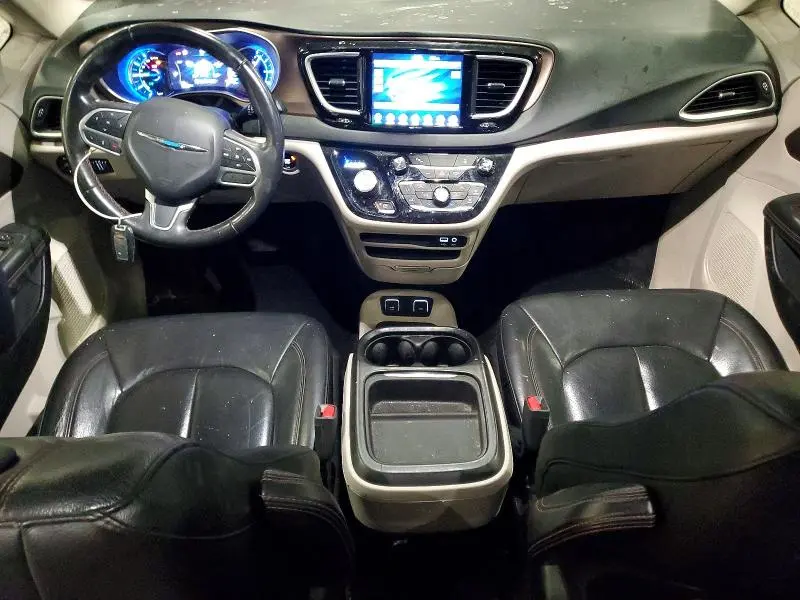 2019 CHRYSLER PACIFICA HYBRID TOURING L  