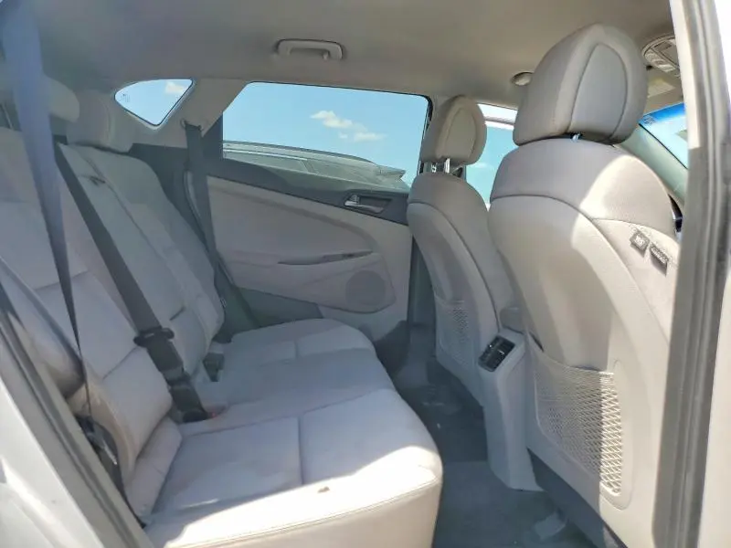 2017 HYUNDAI TUCSON SPORT  