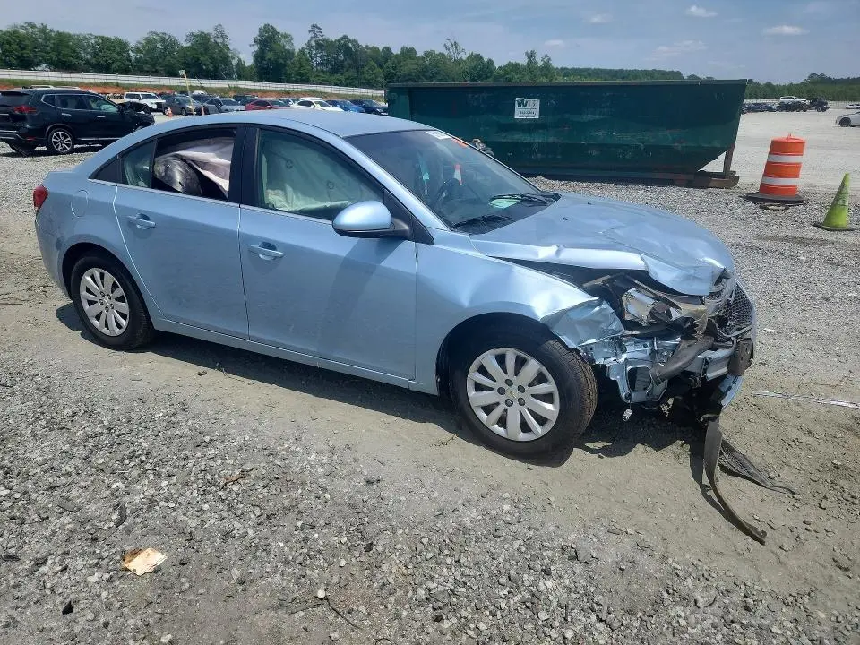 2011 CHEVROLET CRUZE LT  