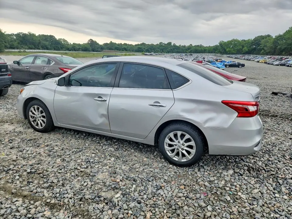 2019 NISSAN SENTRA SV  