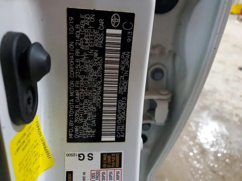 2020 TOYOTA COROLLA LE  