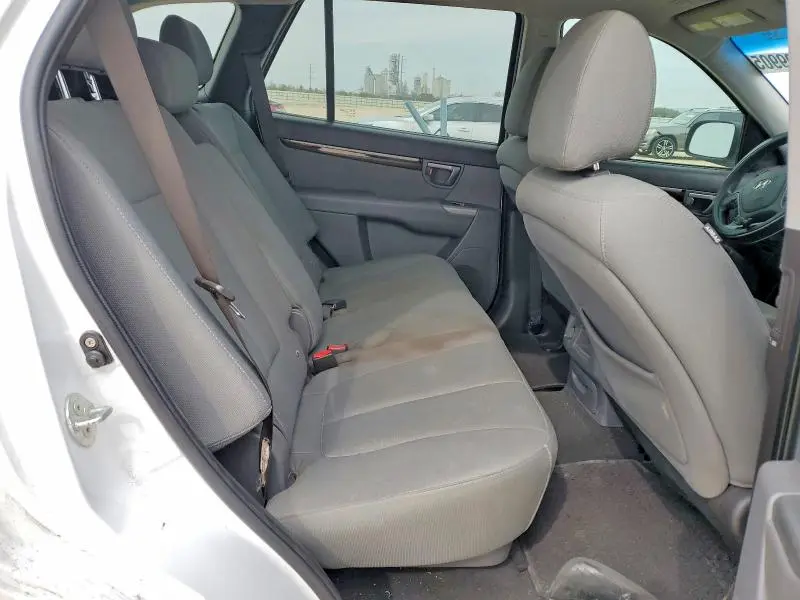 2011 HYUNDAI SANTA FE GLS  