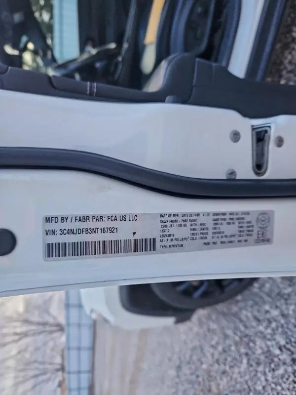 2022 JEEP COMPASS LATITUDE LUX  