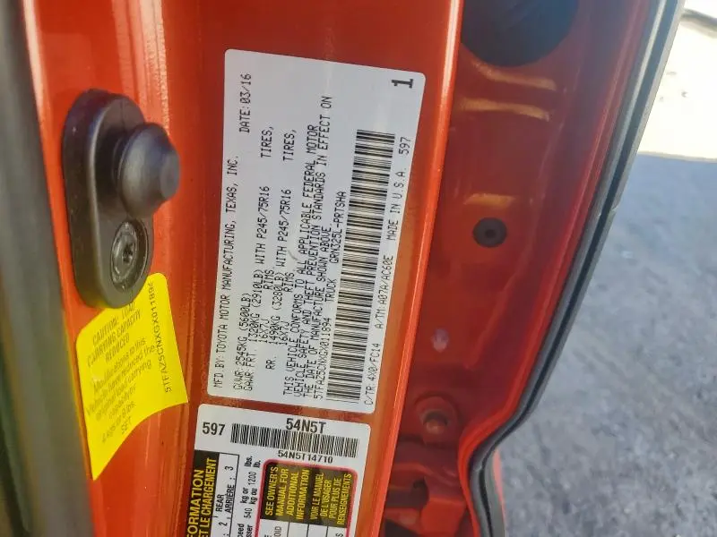 2016 TOYOTA TACOMA DOUBLE CAB  