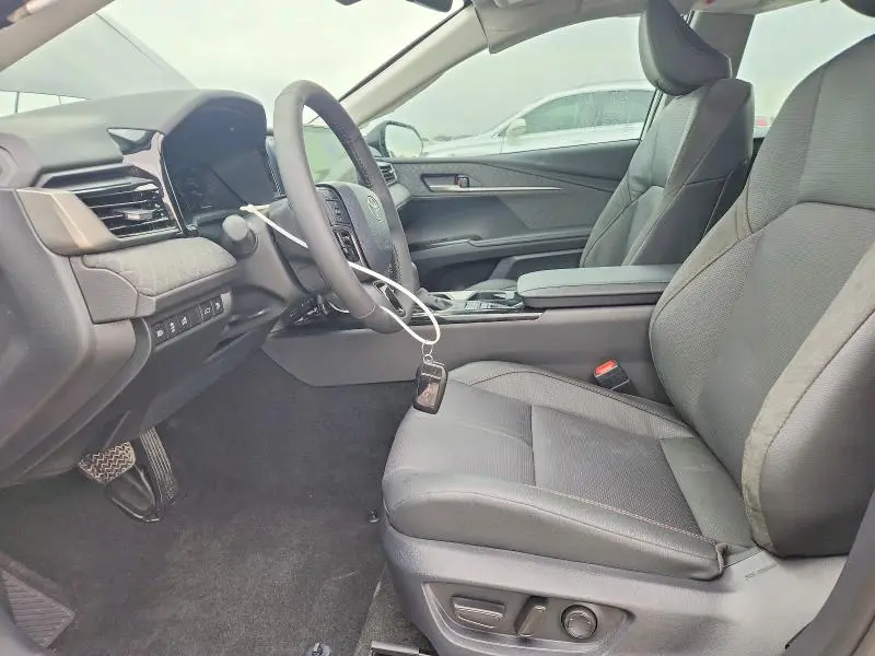 2026 TOYOTA CAMRY XLE  
