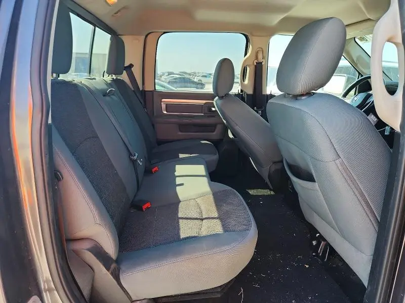2014 RAM 1500 SLT  