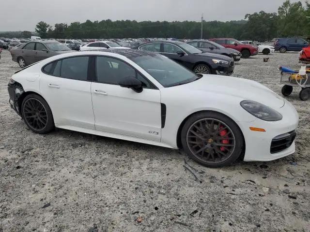 2019 PORSCHE PANAMERA GTS  