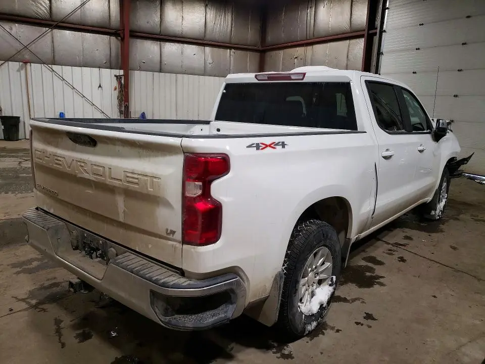 2025 CHEVROLET SILVERADO K1500 LT  